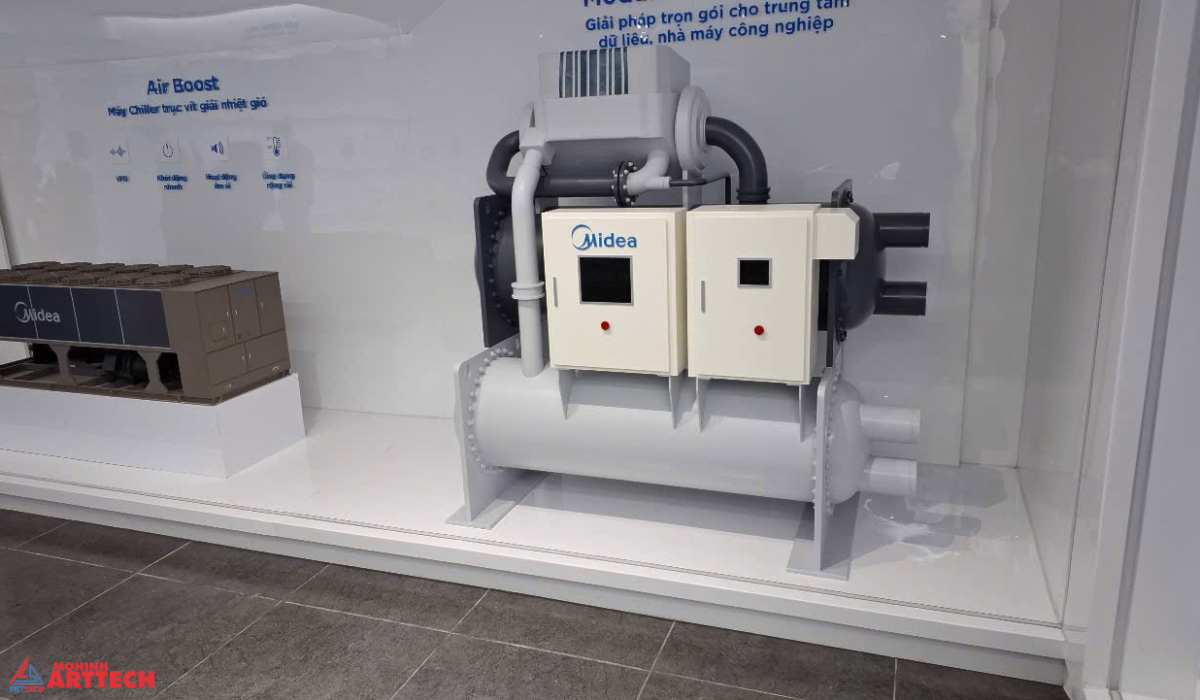 INDUSTRIAL MACHINE